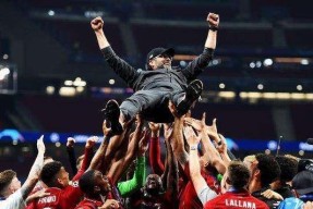 英雄联盟攻略-包含赛地聚焦：社区盾转会期热度飙升，莱比锡刷新队史纪录，球迷炸锅，控场能力受关注的词条