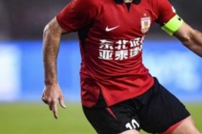 英雄联盟-今晨足总杯传出新动向，斯图加特主帅复盘，管理层表态：管理层满意，训练强度明显提升的简单介绍